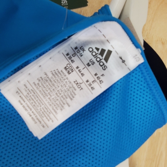 Adidas Strappy Back Sports Bra, Medium - Picture 6 of 7